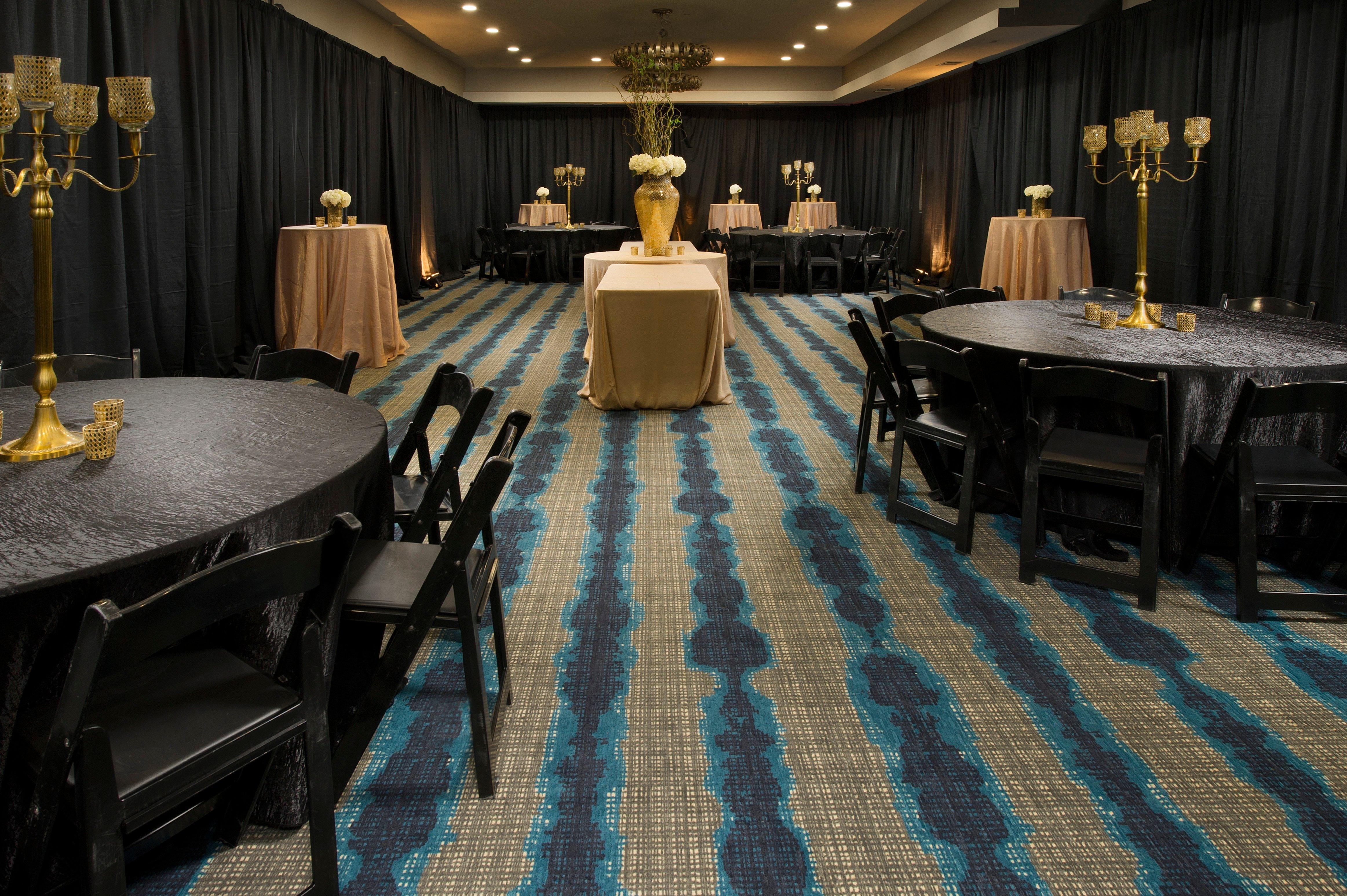 Holiday Inn Express Hotel & Suites Waco South By Ihg Exterior photo